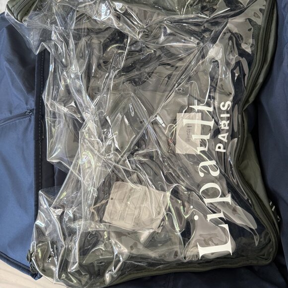 Lipault Suitcase - Picture 3 of 7